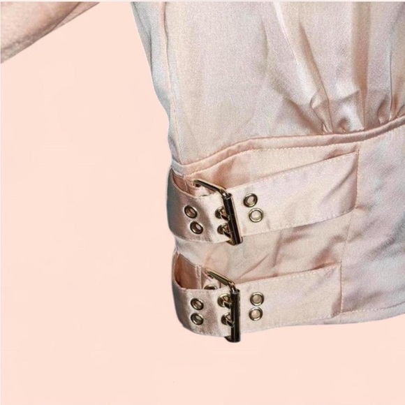 Forever21 Deep V-neck Crop Top Small - Picture 5 of 16